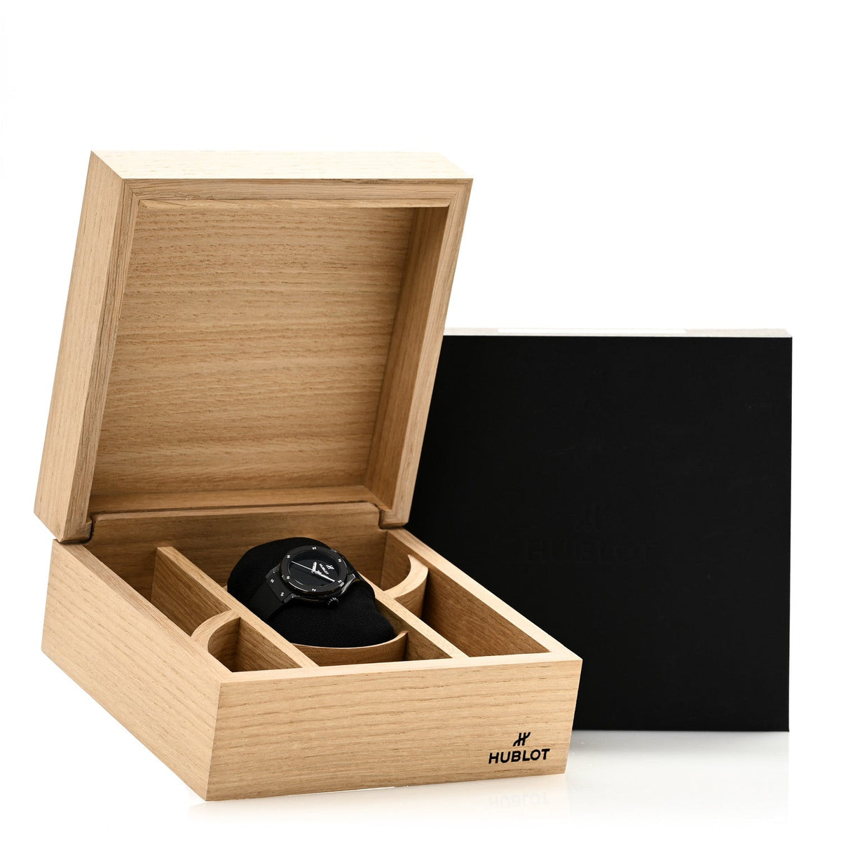 Hublot Ceramic Rubber 33mm Classic Fusion Black Magic Watch Black 581.CX.1270.RX.MDM