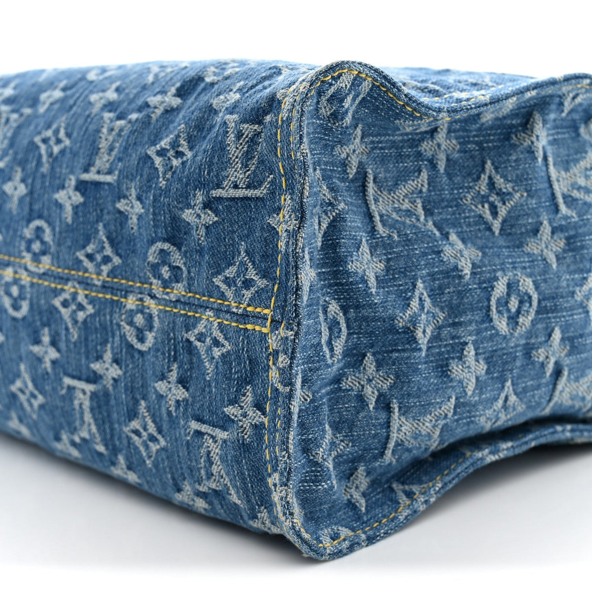 Louis Vuitton Monogram Denim Onthego MM Blue