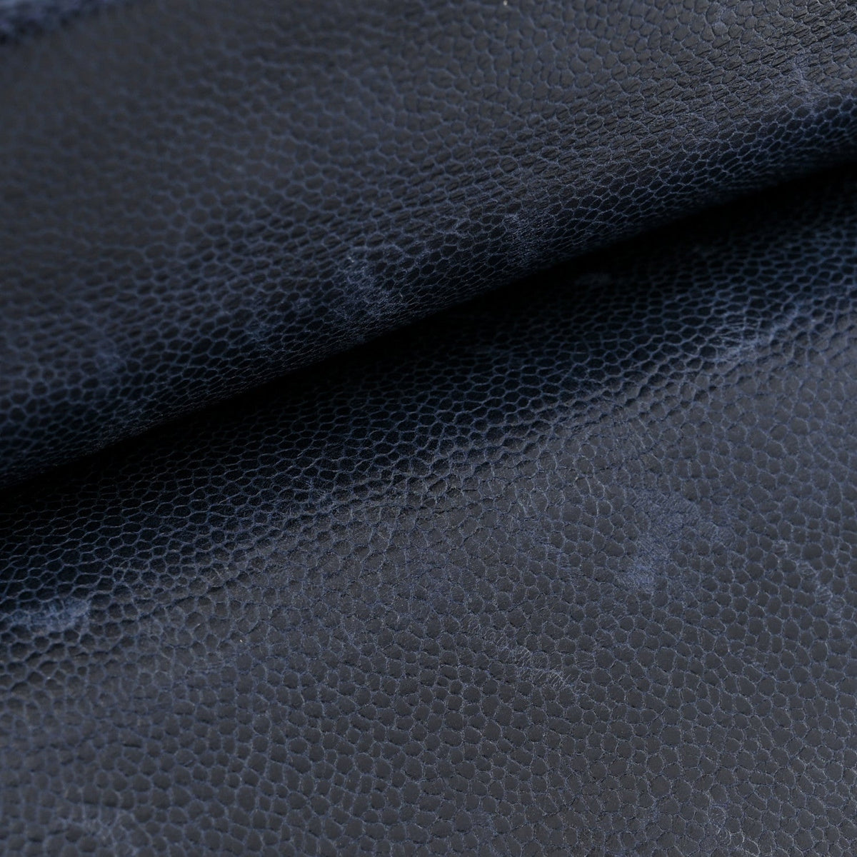 Chanel Caviar Quilted 2.55 Reissue 226 Flap Bag Navy Blue 1985238