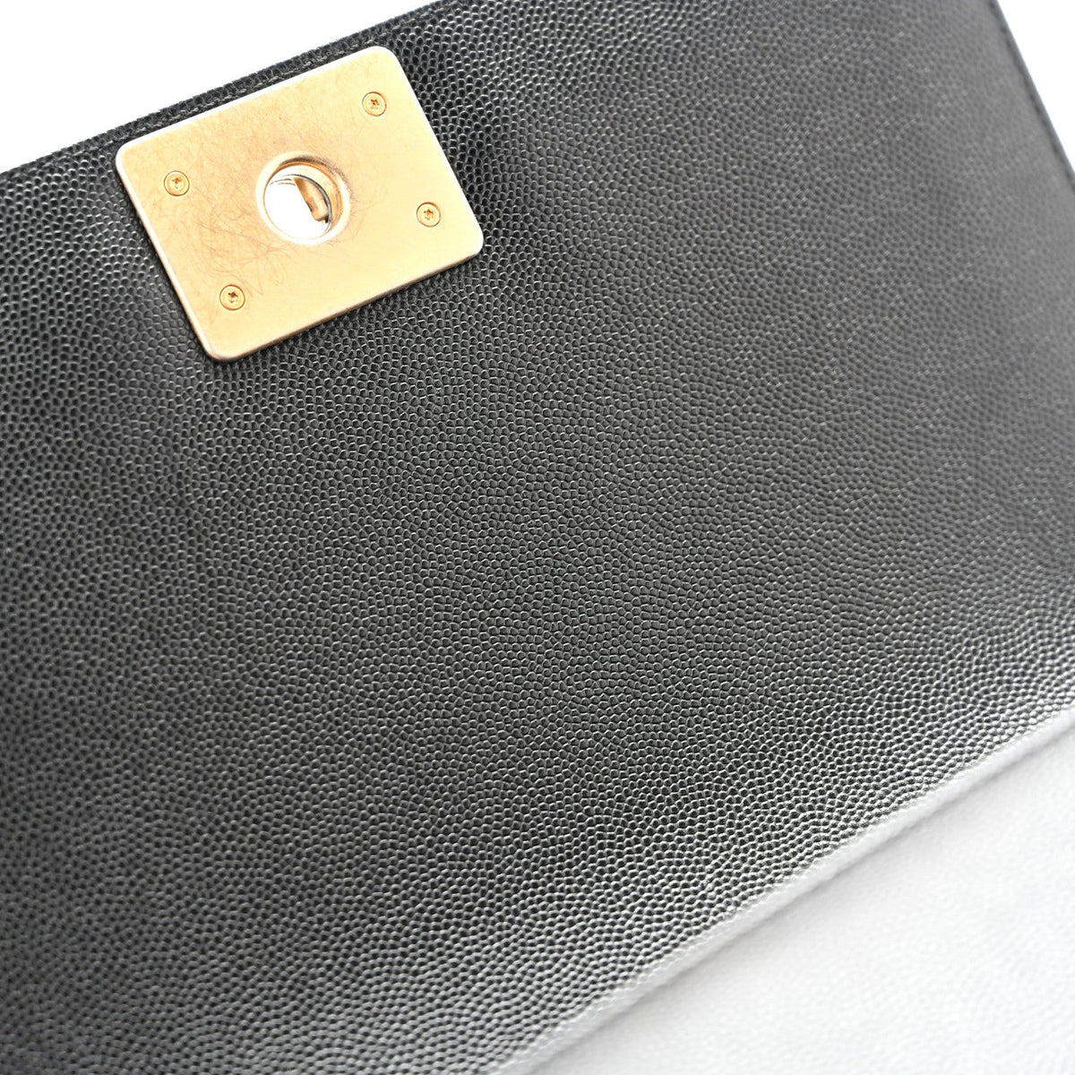 Chanel Caviar Quilted Medium Boy Flap Black 1988486