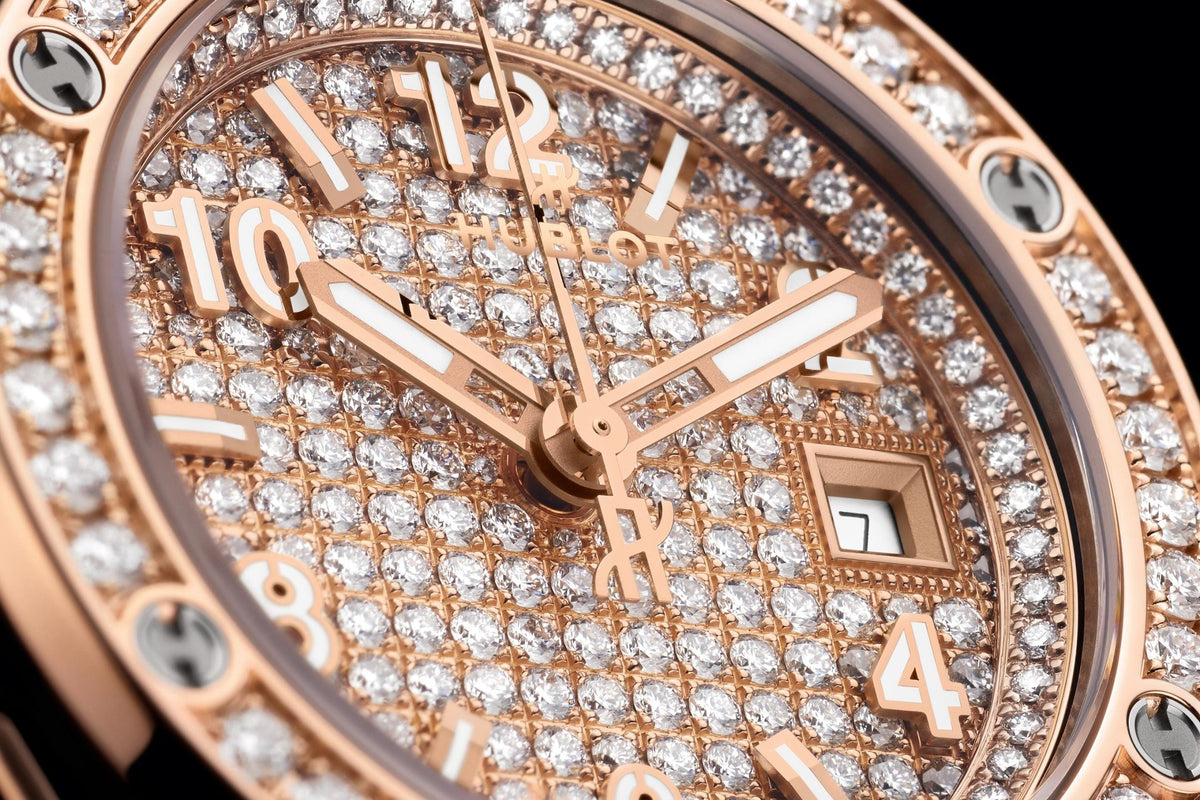 HB Big Bang ONE CLICK KING GOLD FULL PAVÉ Ref# 485.OX.9000.RX.1604