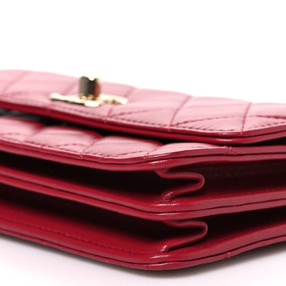 Chanel Lambskin Quilted Trendy CC Dual Handle Clutch With Chain Red