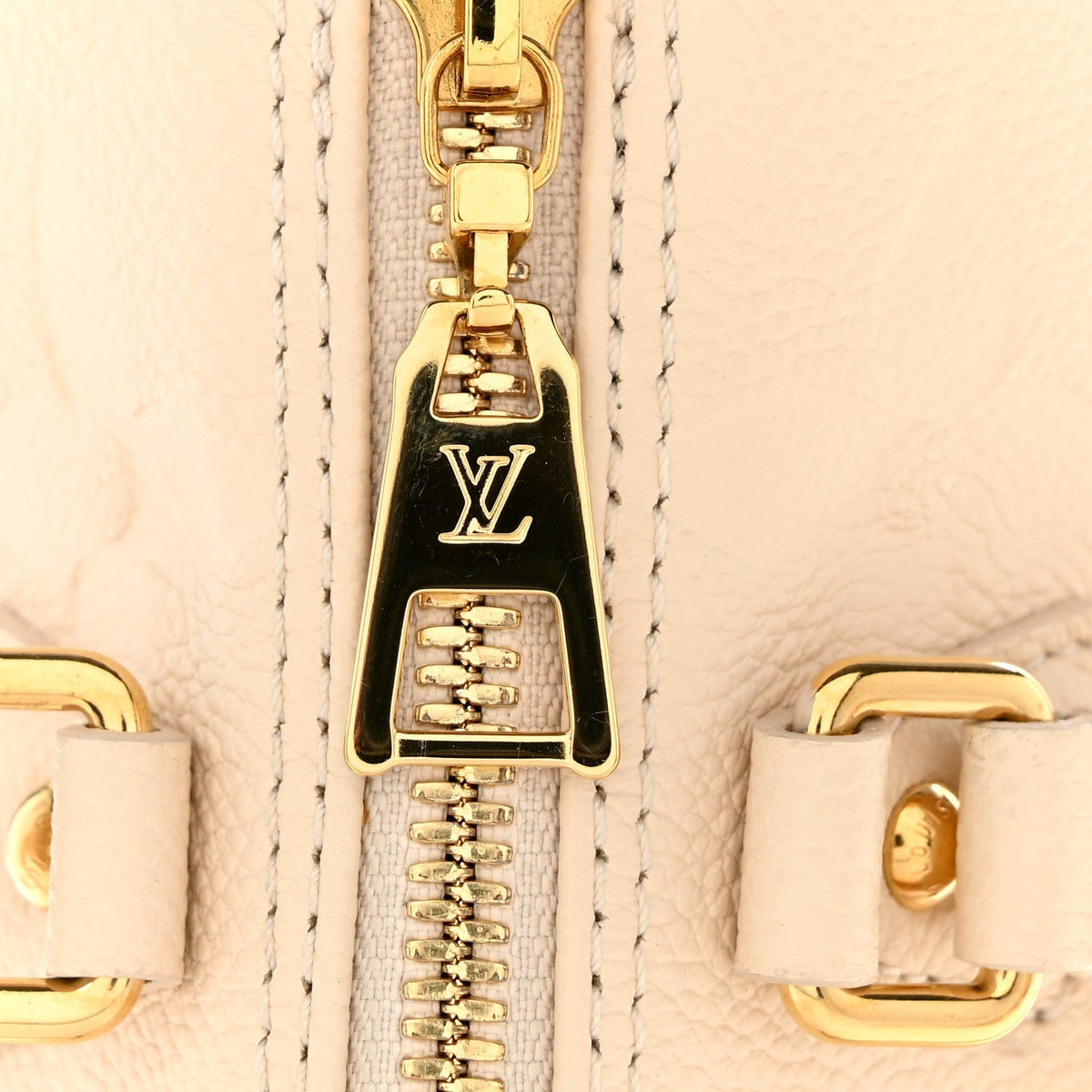 Louis Vuitton Empreinte Monogram Giant Papillon BB Cream 1923698