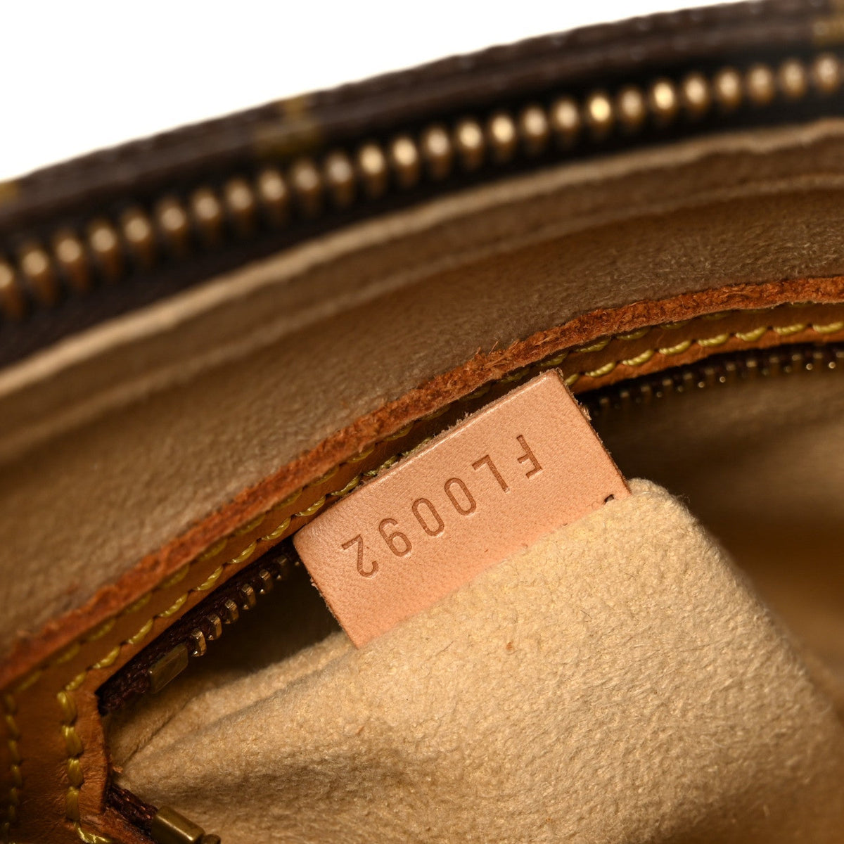 Louis Vuitton Monogram Looping MM Brown