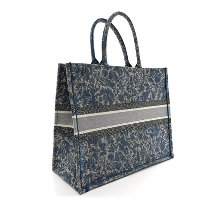 Christian Dior Canvas Embroidered Large Brocart Book Tote Blue 1983375