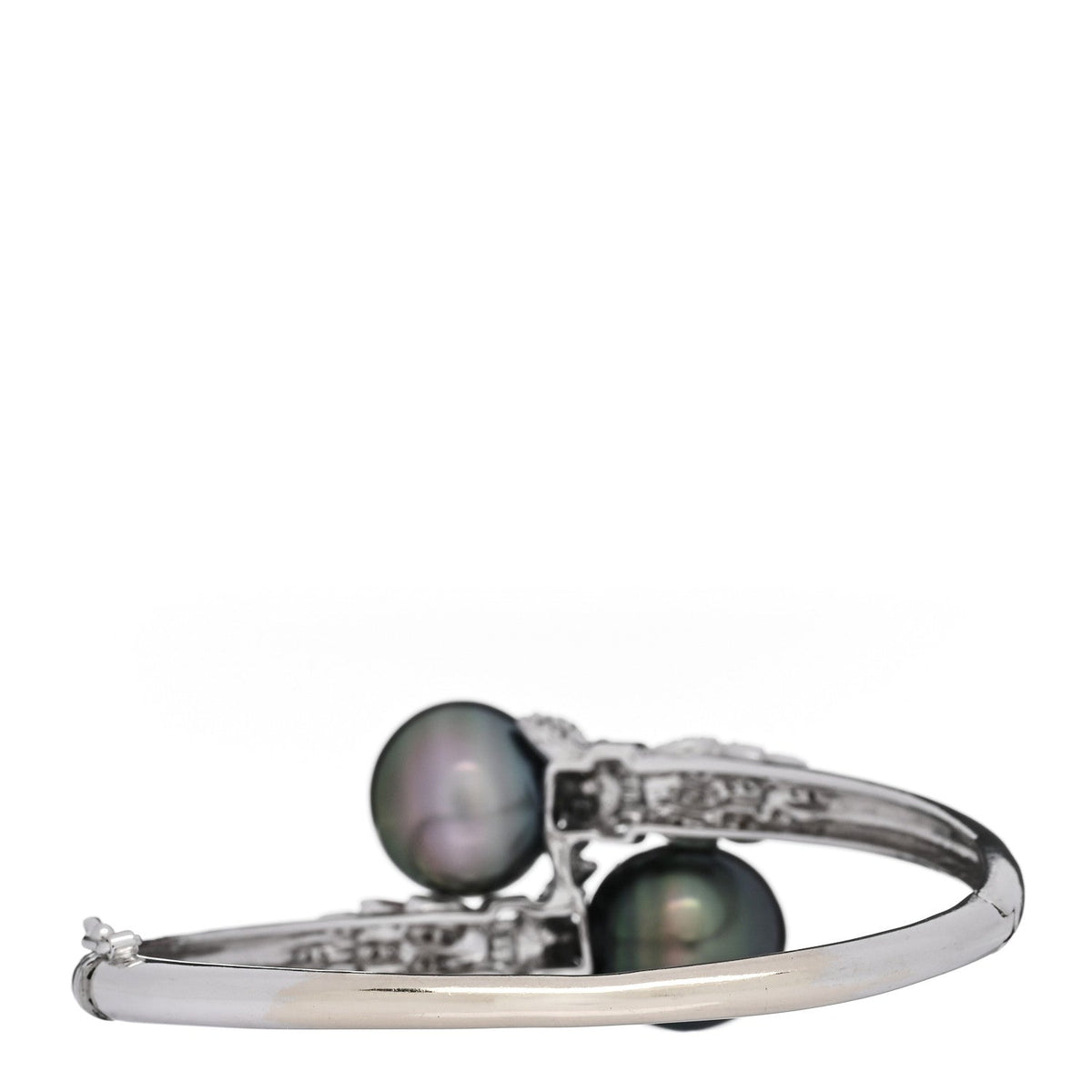 Parker & West by FASHIONPHILE14K White Gold Diamond Black Cultured Pearl .64ct Bypass Bracelet