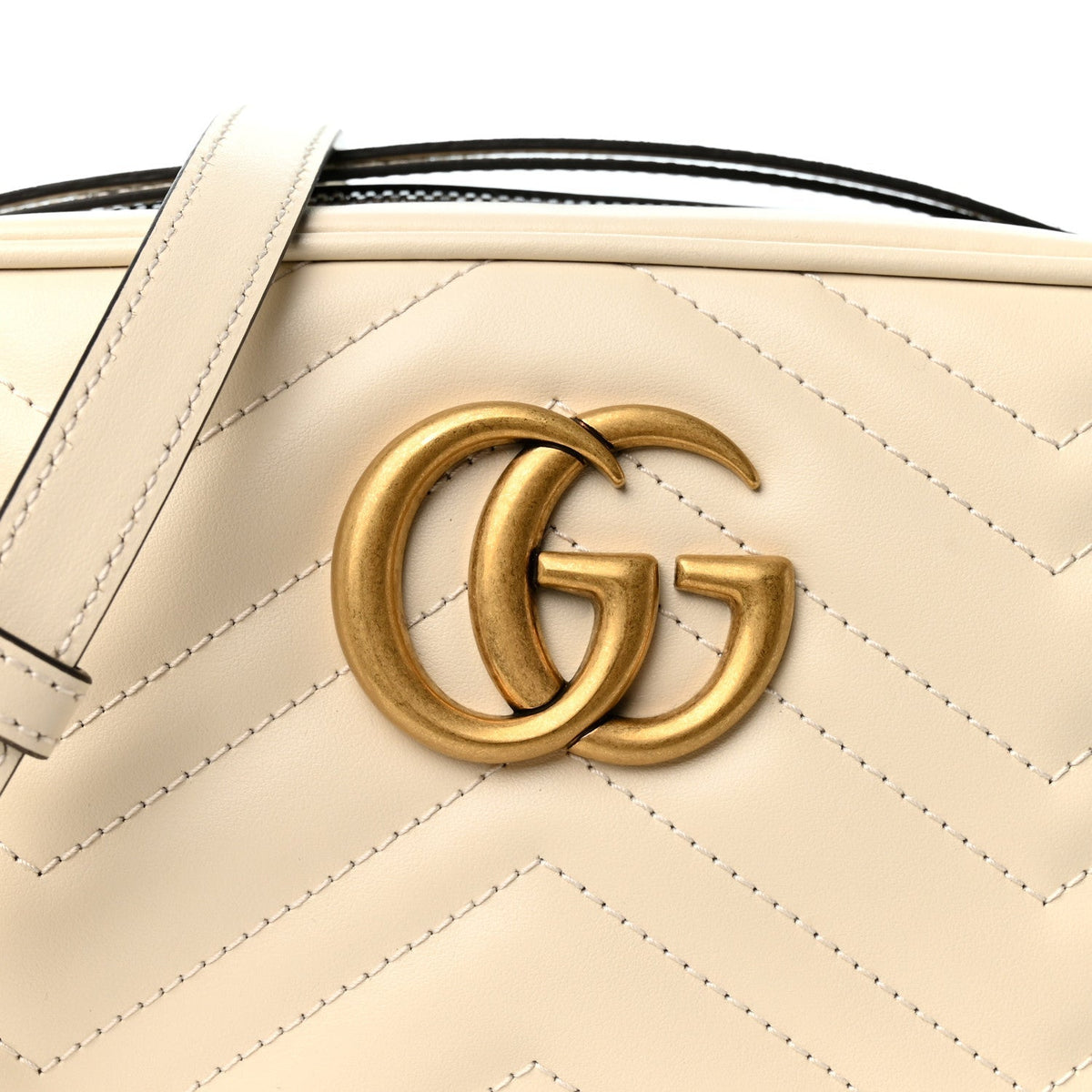 Gucci Calfskin Matelasse Small GG Marmont Chain Shoulder Bag White 1987195