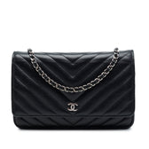Wallet on Chain Chevron Lambskin