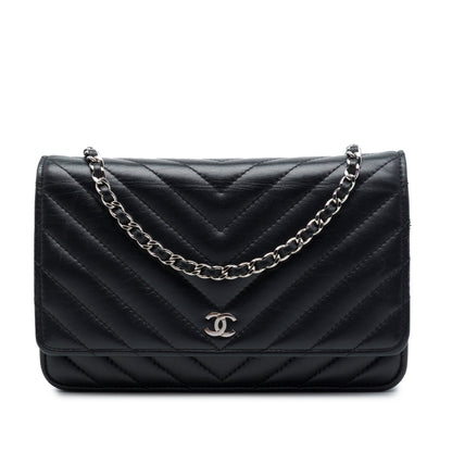 Wallet on Chain Chevron Lambskin