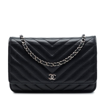 Wallet on Chain Chevron Lambskin