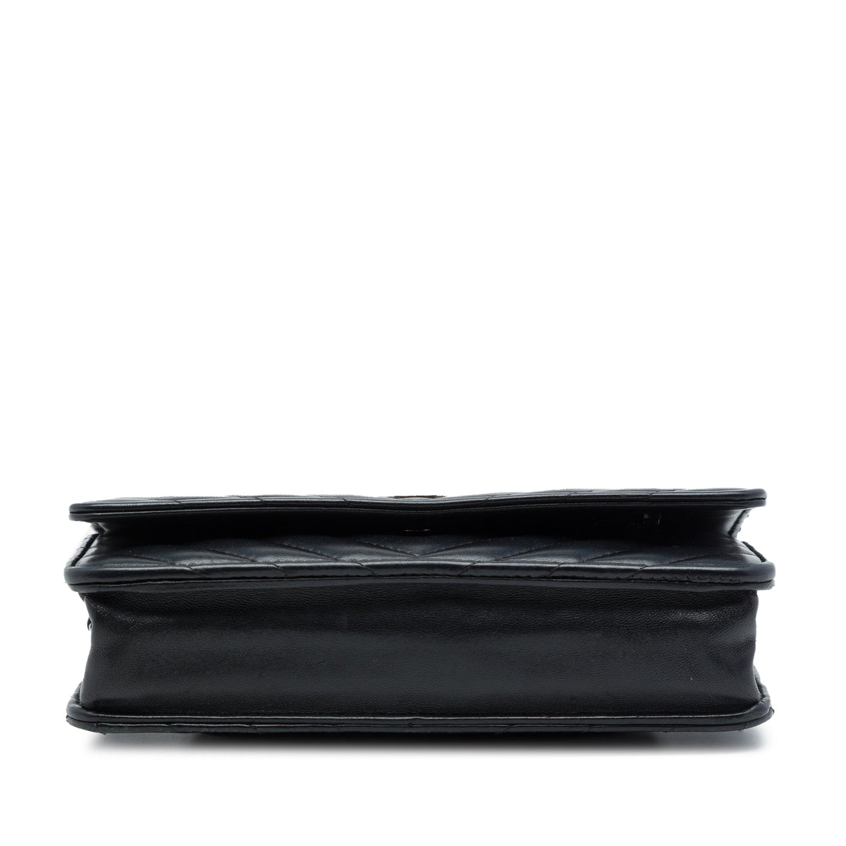 Wallet on Chain Chevron Lambskin