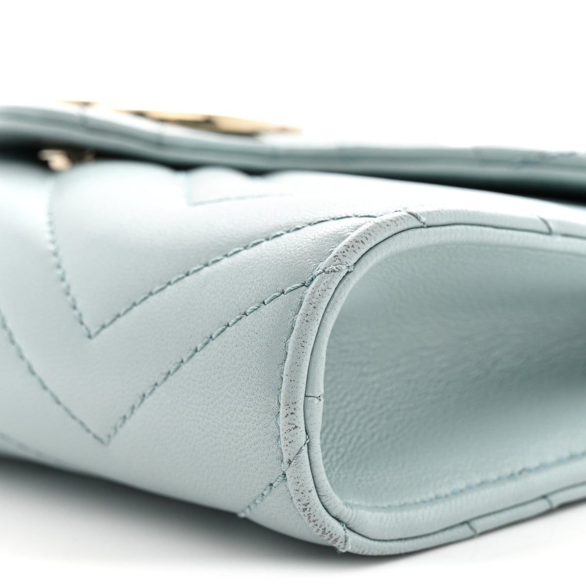 Gucci Calfskin Matelasse GG Marmont Chain Wallet Light Blue