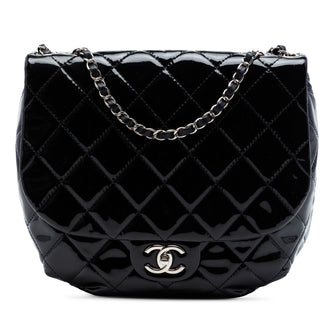 Dubai Messenger Bag Quilted Patent Medium