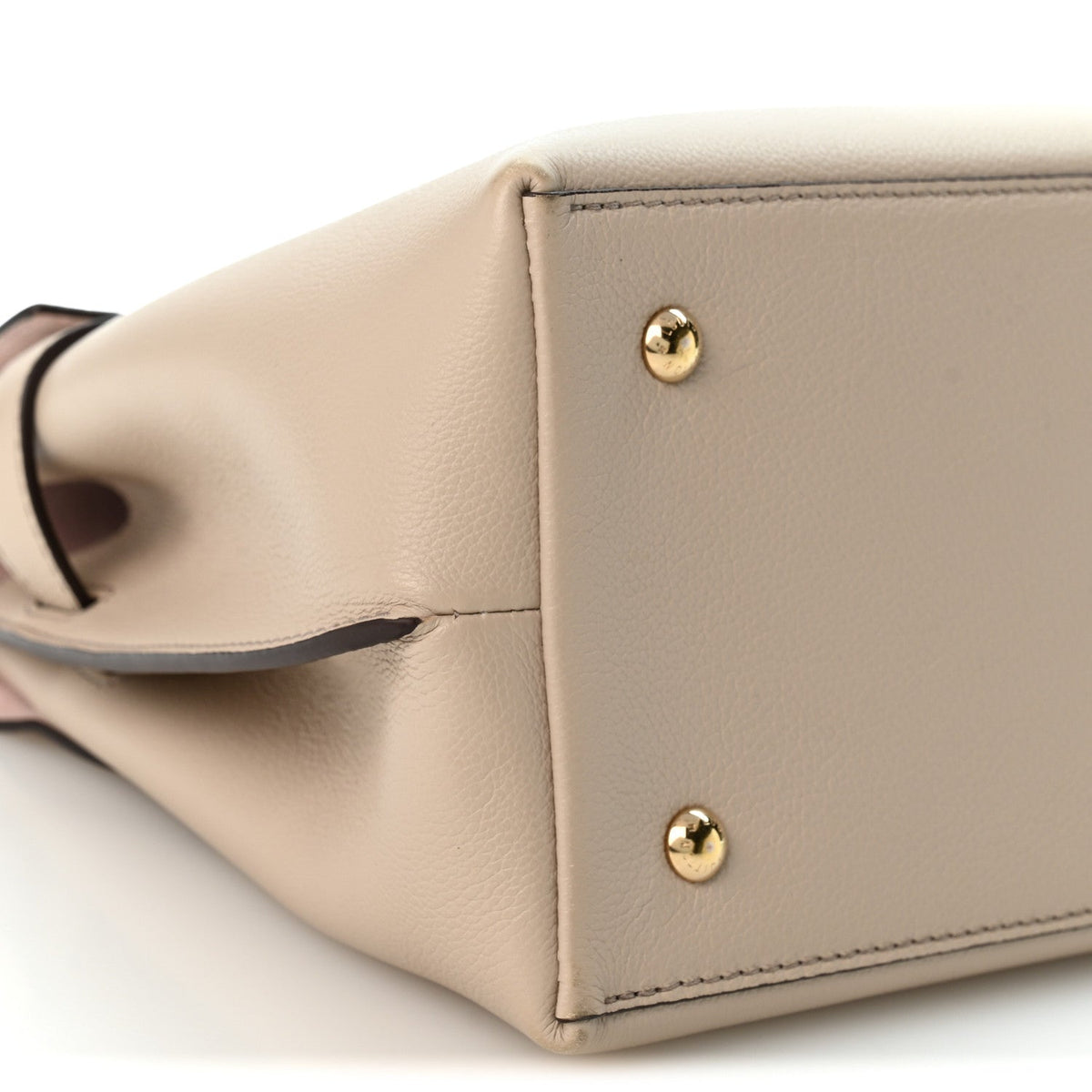 Louis Vuitton Soft Calfskin Lockme Ever MM Greige