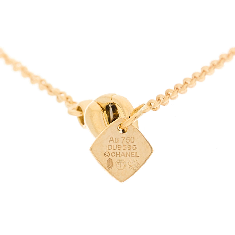 Chanel 18K Yellow Gold Coco Crush Round Pendant Necklace