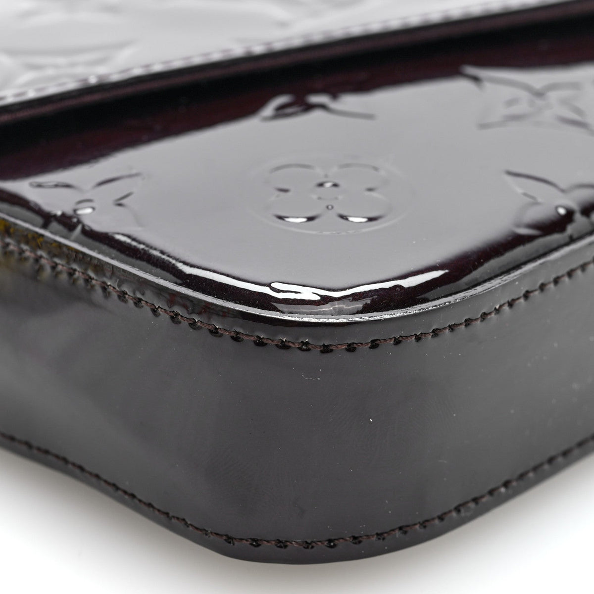 Louis Vuitton Vernis Pochette Felicie Chain Wallet Amarante 1987769