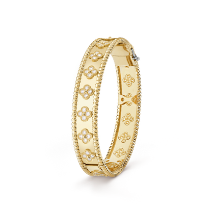 18K Gold Diamond VCA Perlée Clover Bracelet