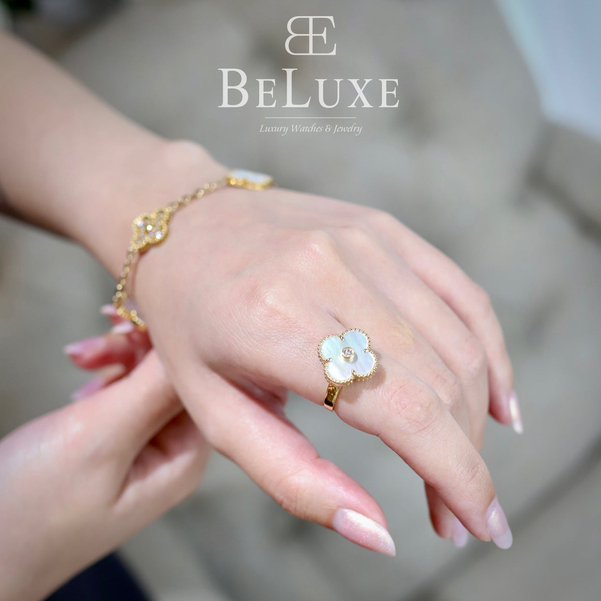 18K Gold Diamond Mother of Pearl VCA Vintage Alhambra Ring
