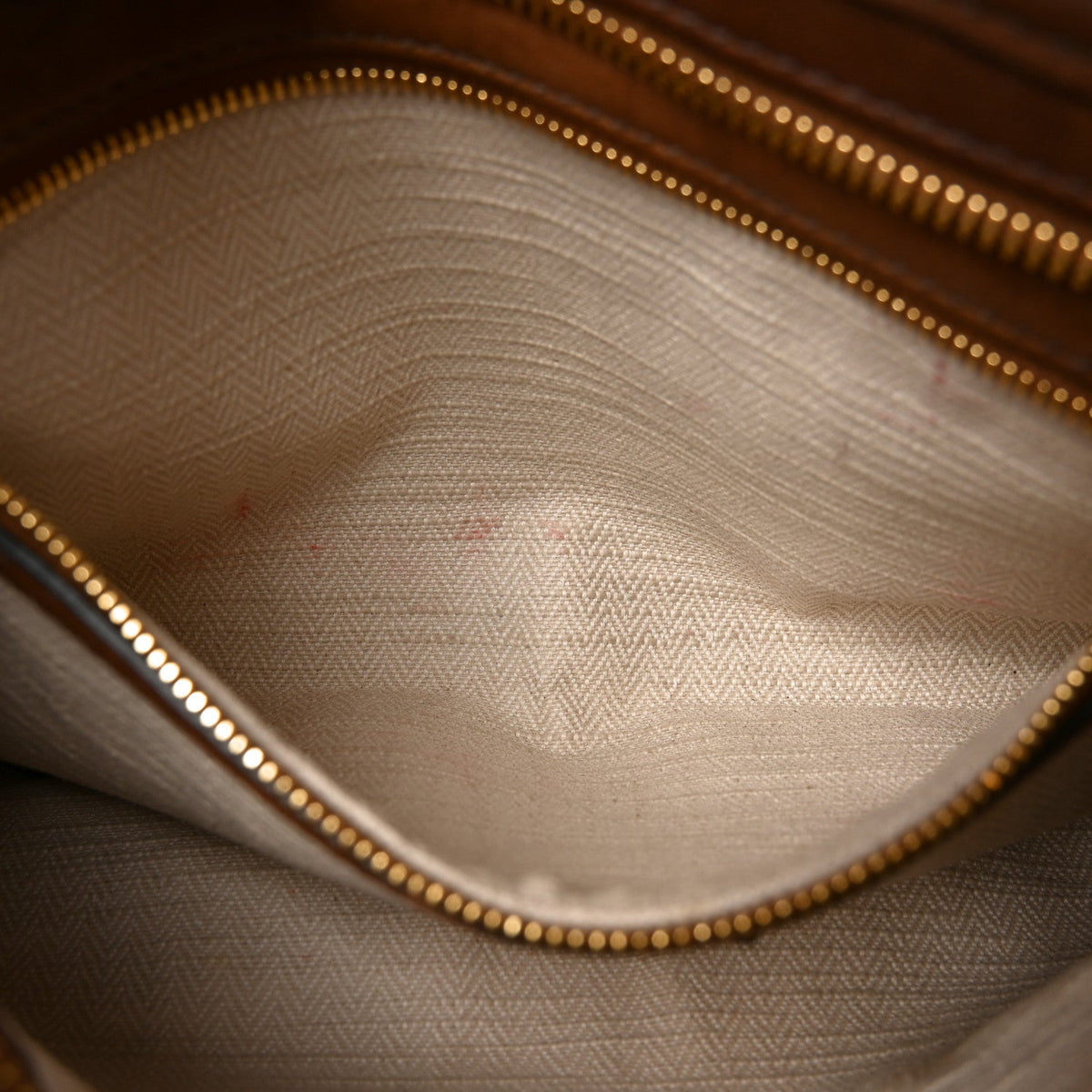 Miu Miu Nappa Aviator Regular Aventure Shoulder Bag Rovere