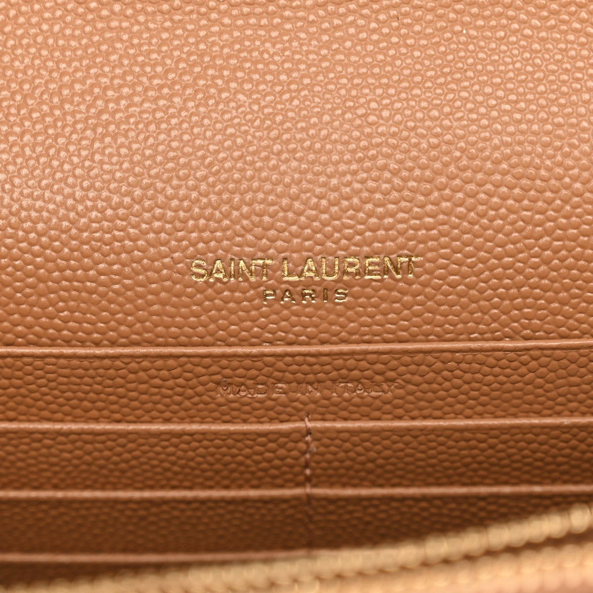 Saint Laurent Grain De Poudre Matelasse Chevron Envelope Chain Wallet Dune