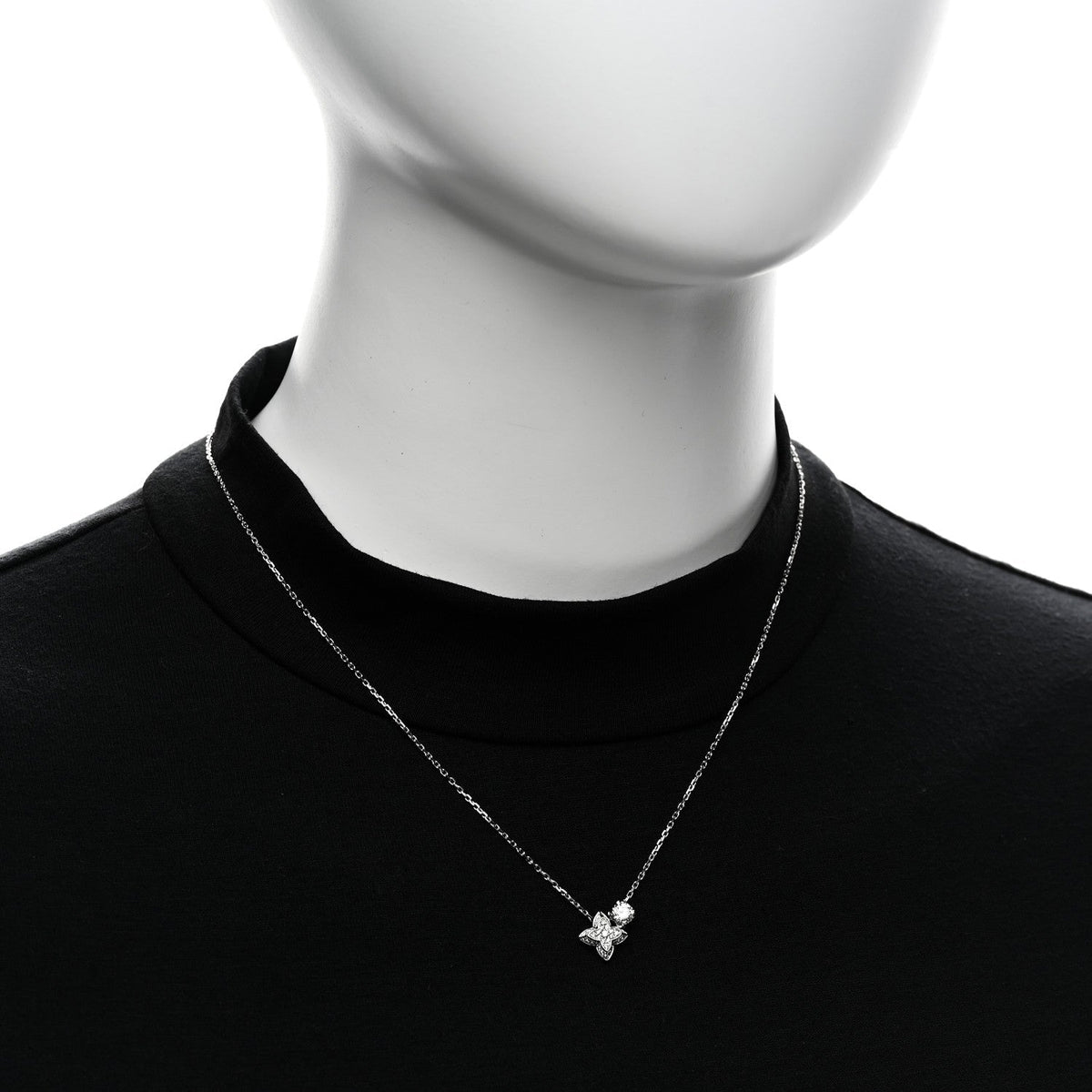 Louis Vuitton 18K White Gold Diamond LV Double Pendant Necklace