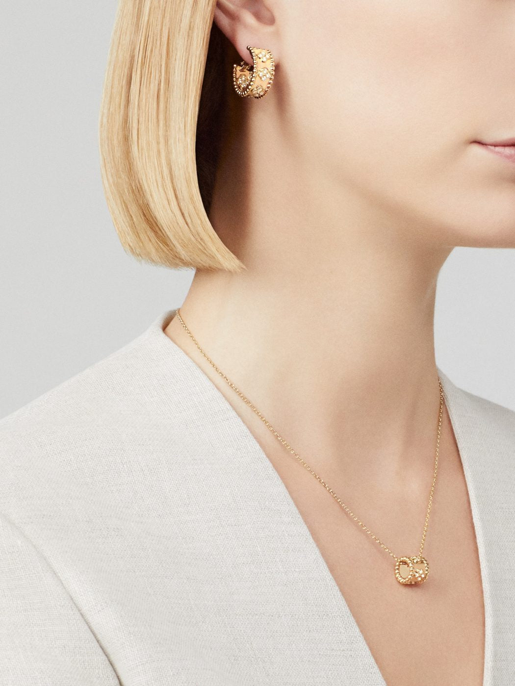 18K Gold VCA Perlée Clovers Hoop Earrings