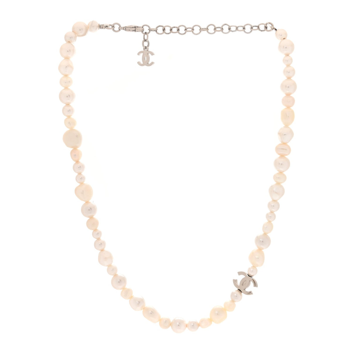 Chanel Pearl CC Short Necklace Silver