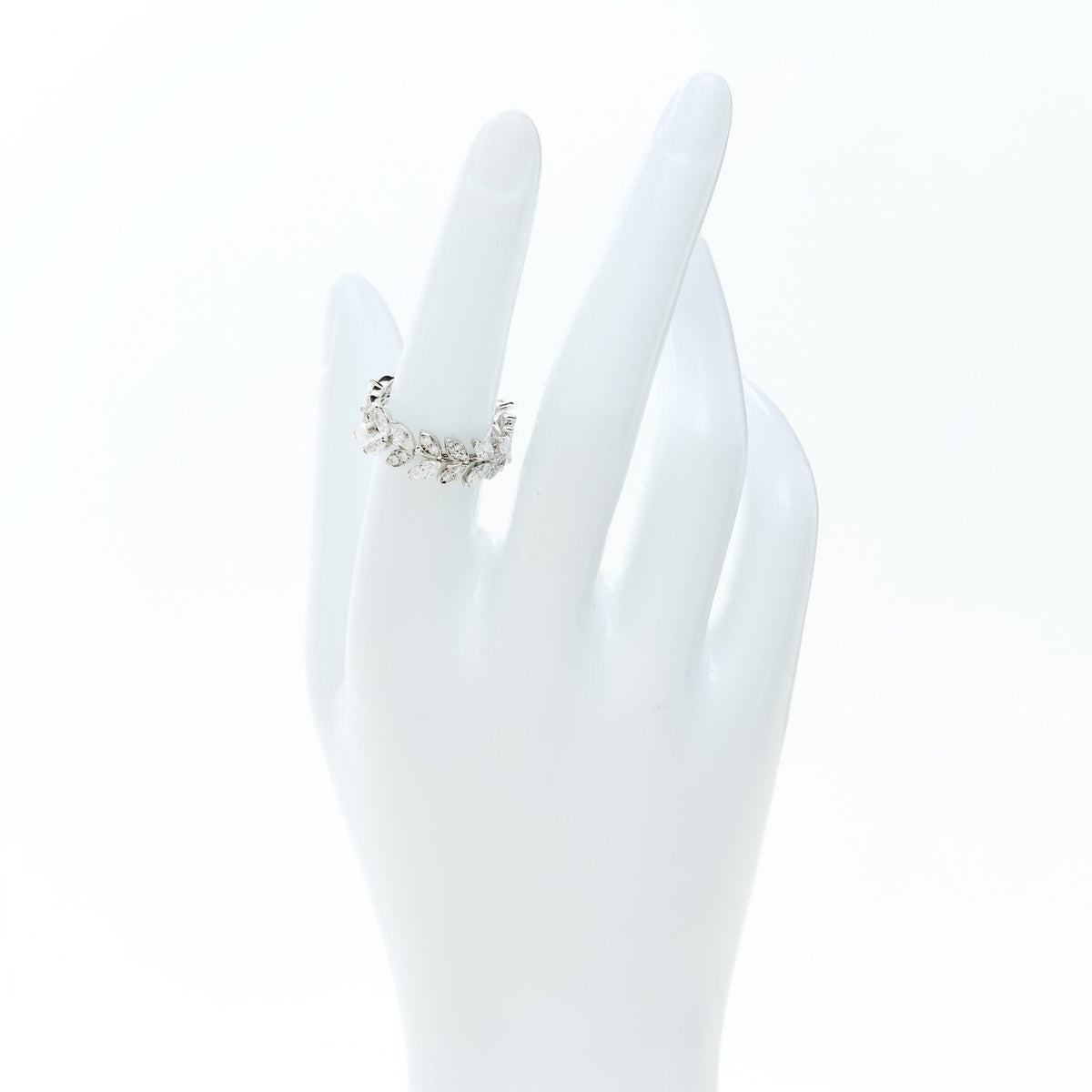 Tiffany Platinum Diamond Victoria Vine Ring 53 6.5