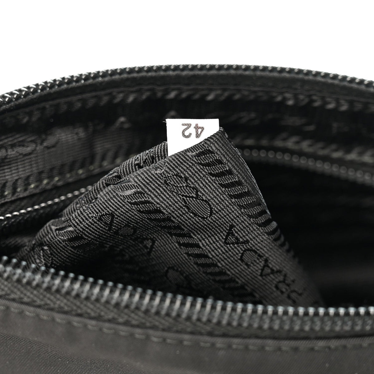 Prada Re-Nylon Vela Pouch Black 1985265