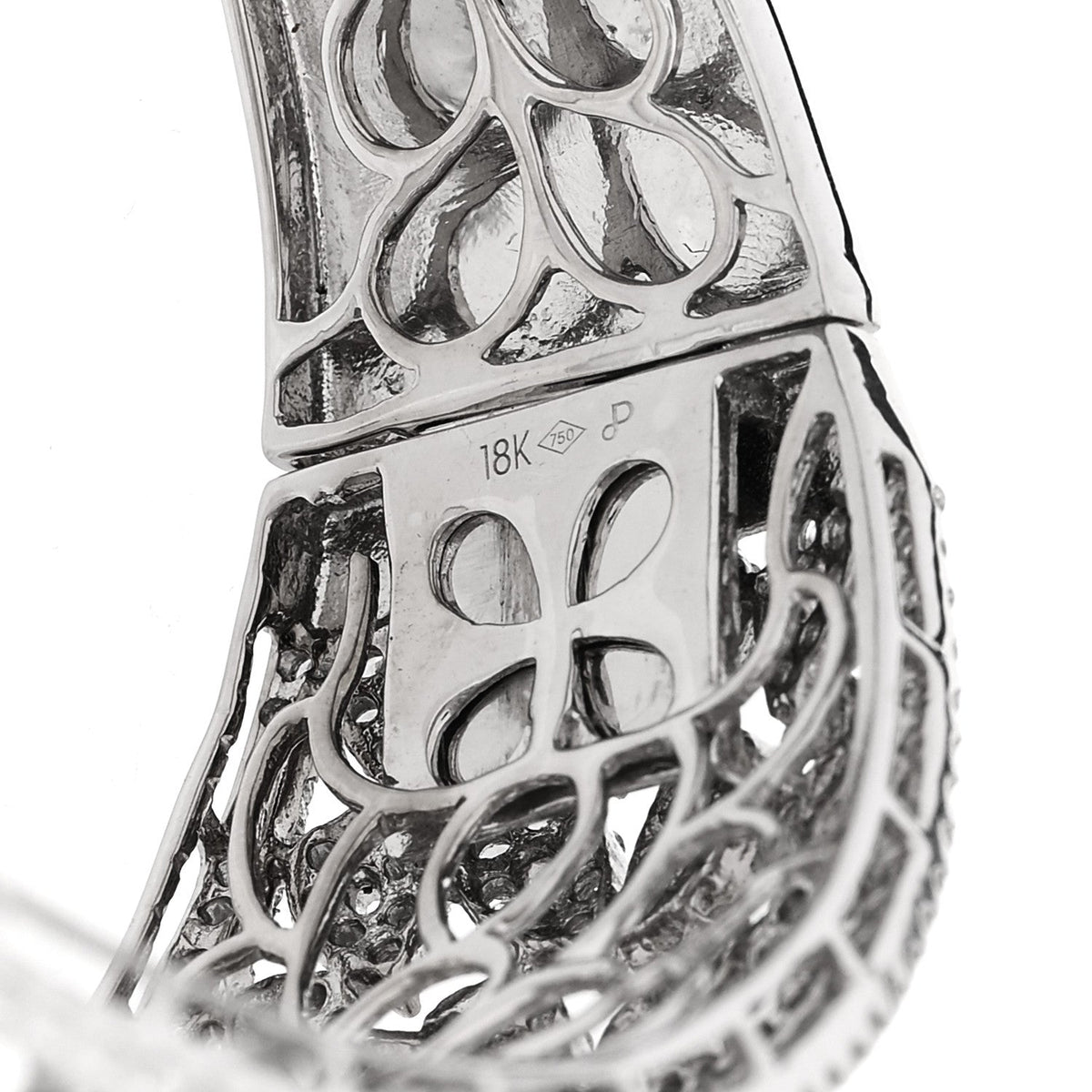 Parker & West by FASHIONPHILE18K White Gold Diamond 10.80ctw Bangle Bracelet
