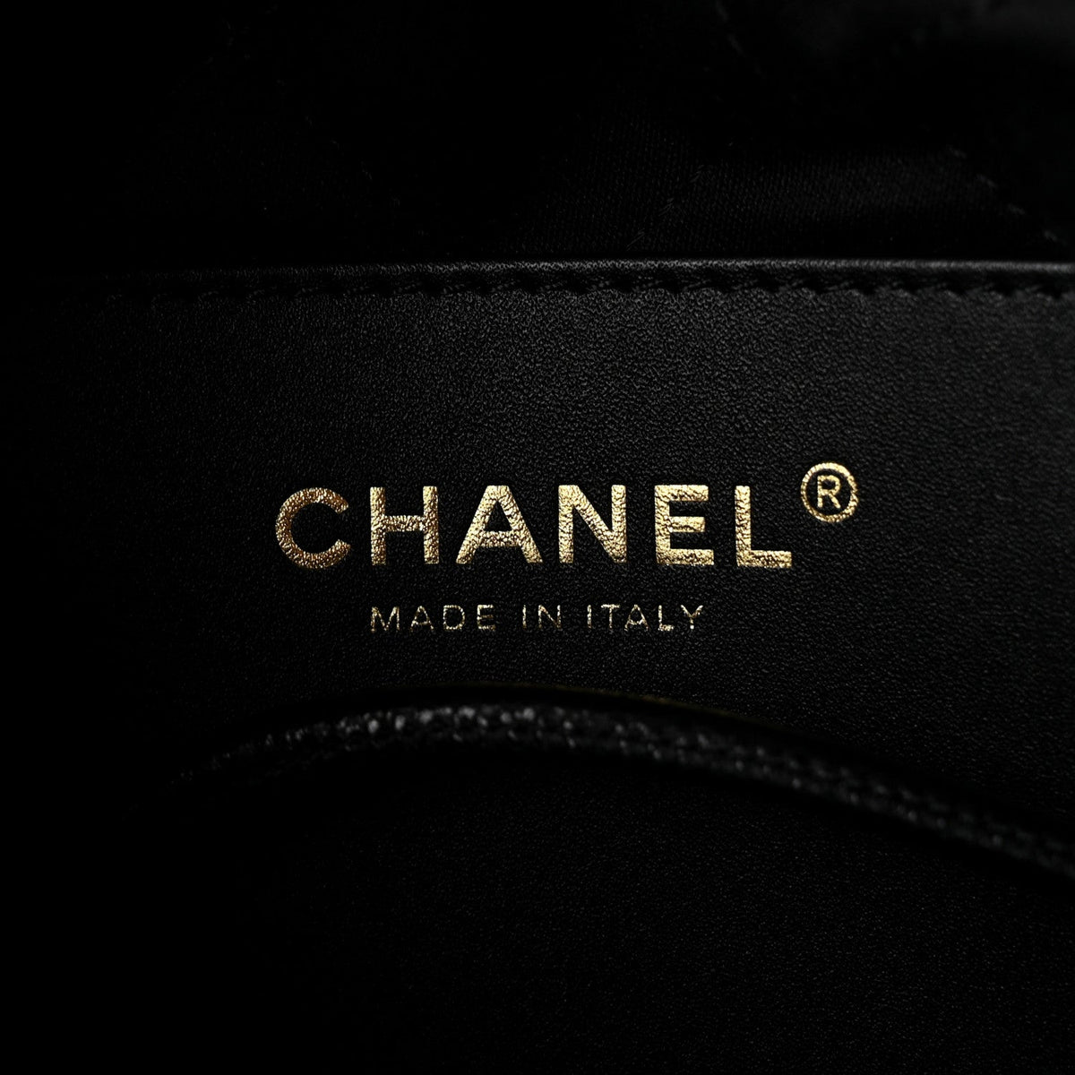 Chanel Shiny Caviar Quilted Monochrome Mini Chanel 22 Black