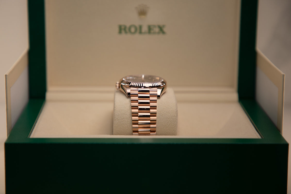 Rolex Oyster 40 mm Chocolate 18k Everose Gold 228235-0053