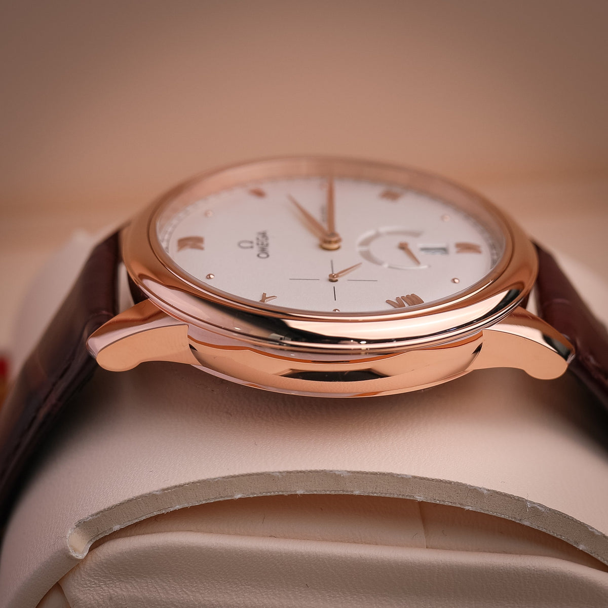 Omega De Ville Prestige 41 mm Rose Gold Silver Dial Strap 434.53.41.21.02.001