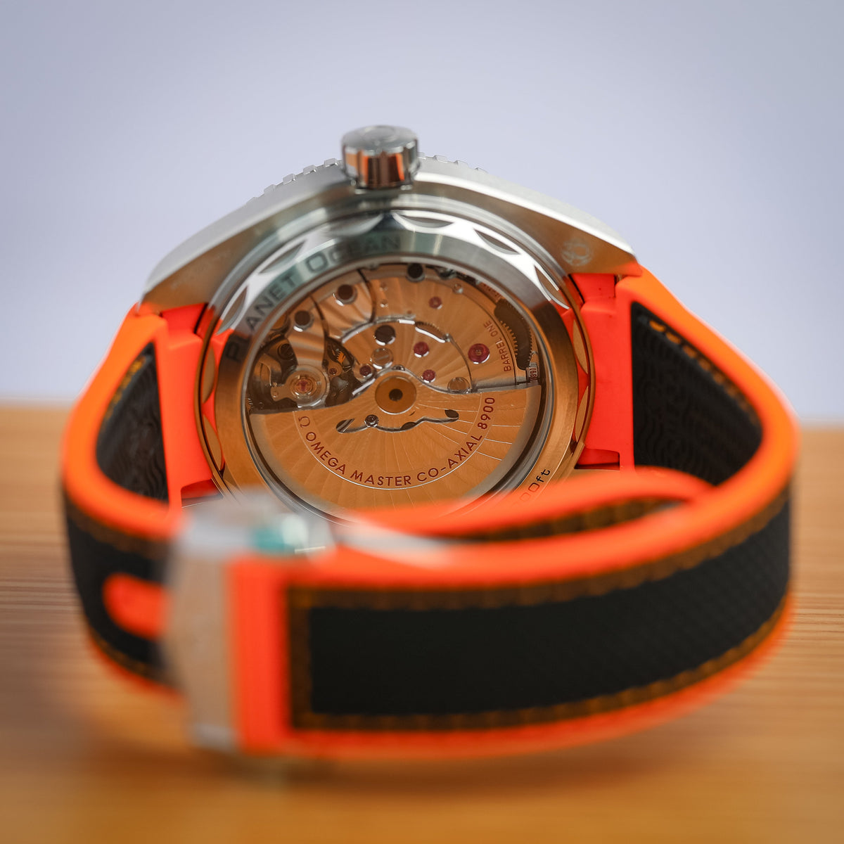 Omega Seamaster Planet Ocean 600M 43.5 mm Stainless Steel Black Dial Strap 215.32.44.21.01.001