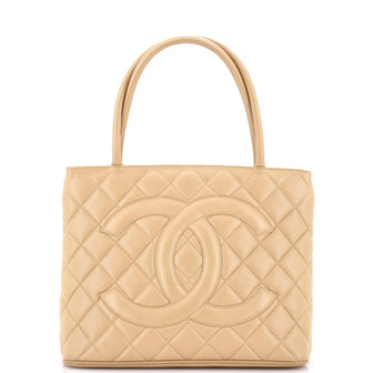 Medallion Tote Quilted Caviar