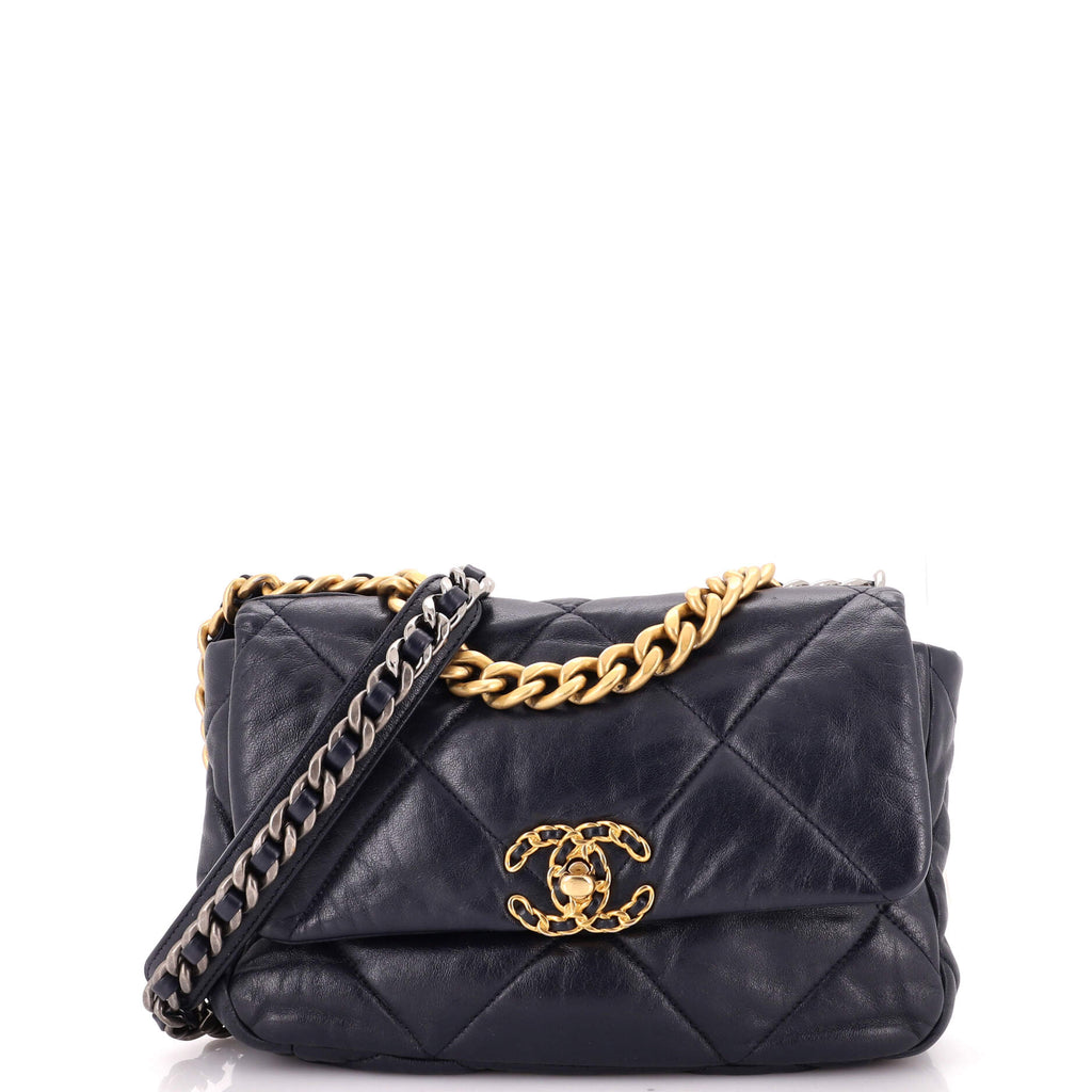 19 Flap Bag Quilted Leather Medium