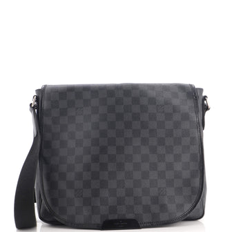 Daniel Messenger Bag Damier Graphite MM