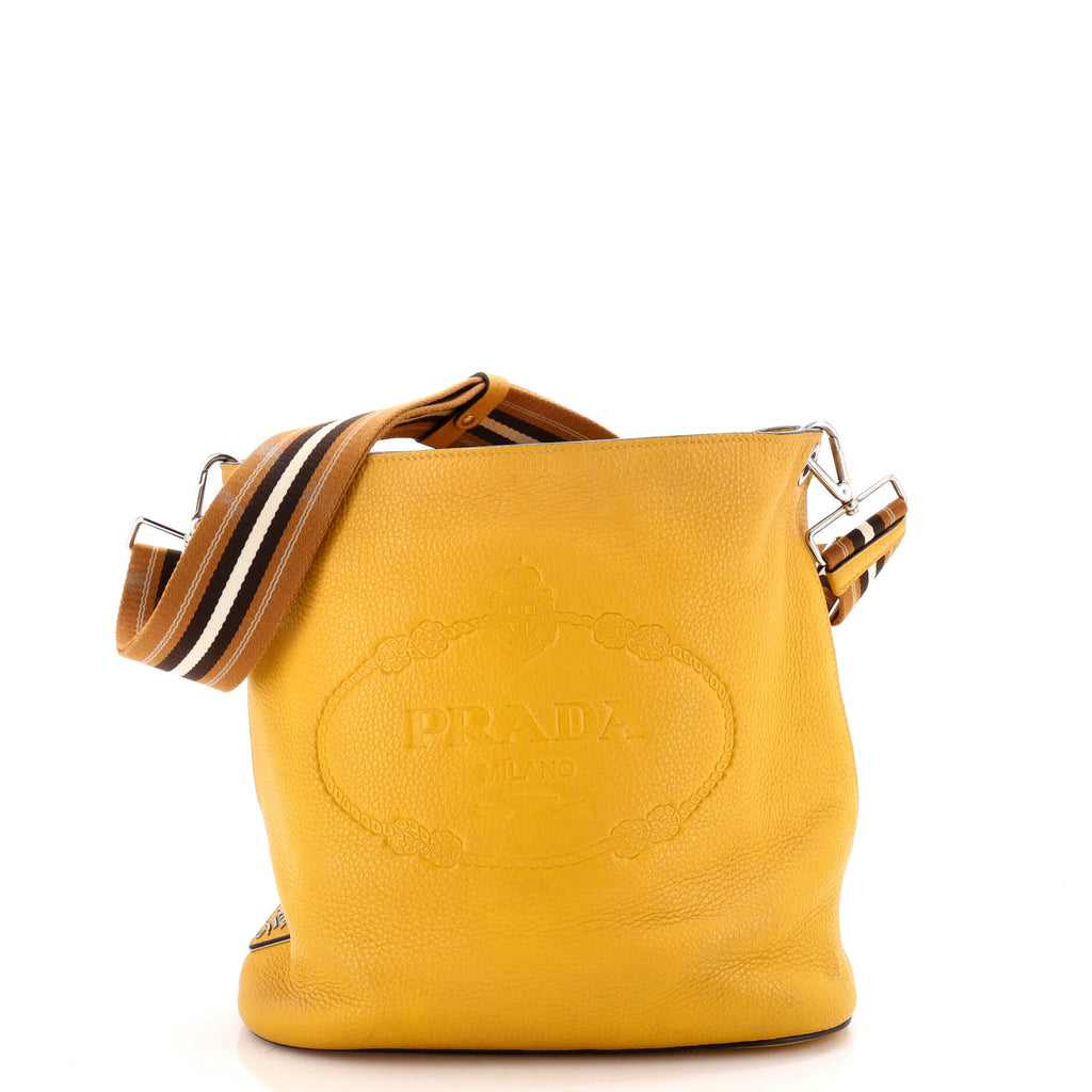 Logo Bucket Messenger Bag Vitello Phenix Medium