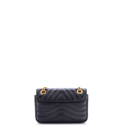 New Wave Chain Bag NM Quilted Leather PM