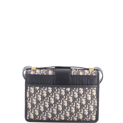 30 Montaigne Flap Bag Oblique Canvas