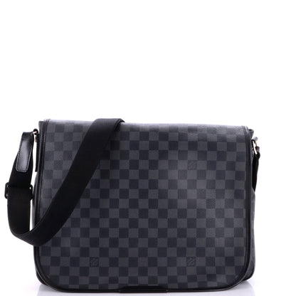 Daniel Messenger Bag Damier Graphite GM