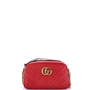 GG Marmont Shoulder Bag Matelasse Leather Small