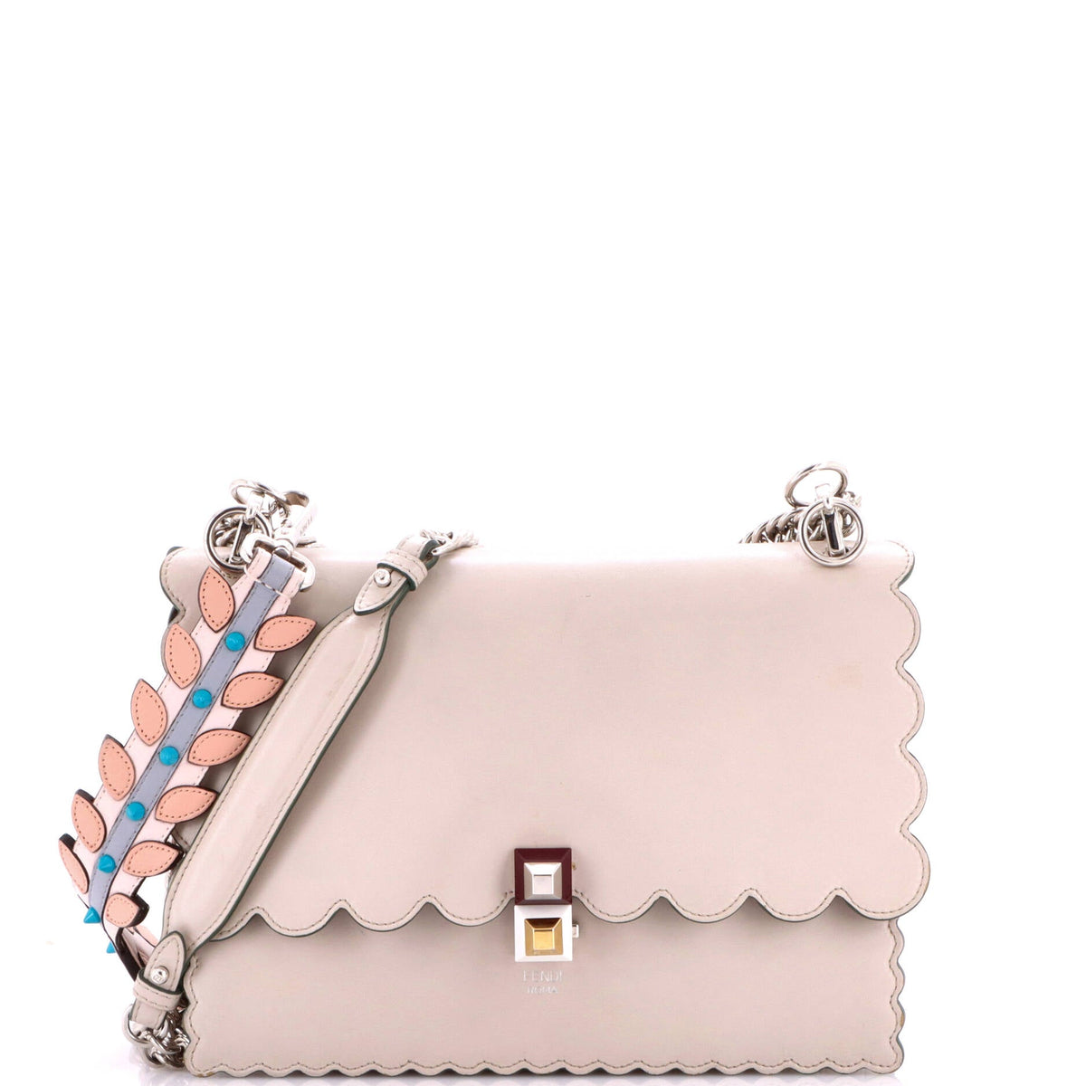 Kan I Bag Leather Medium