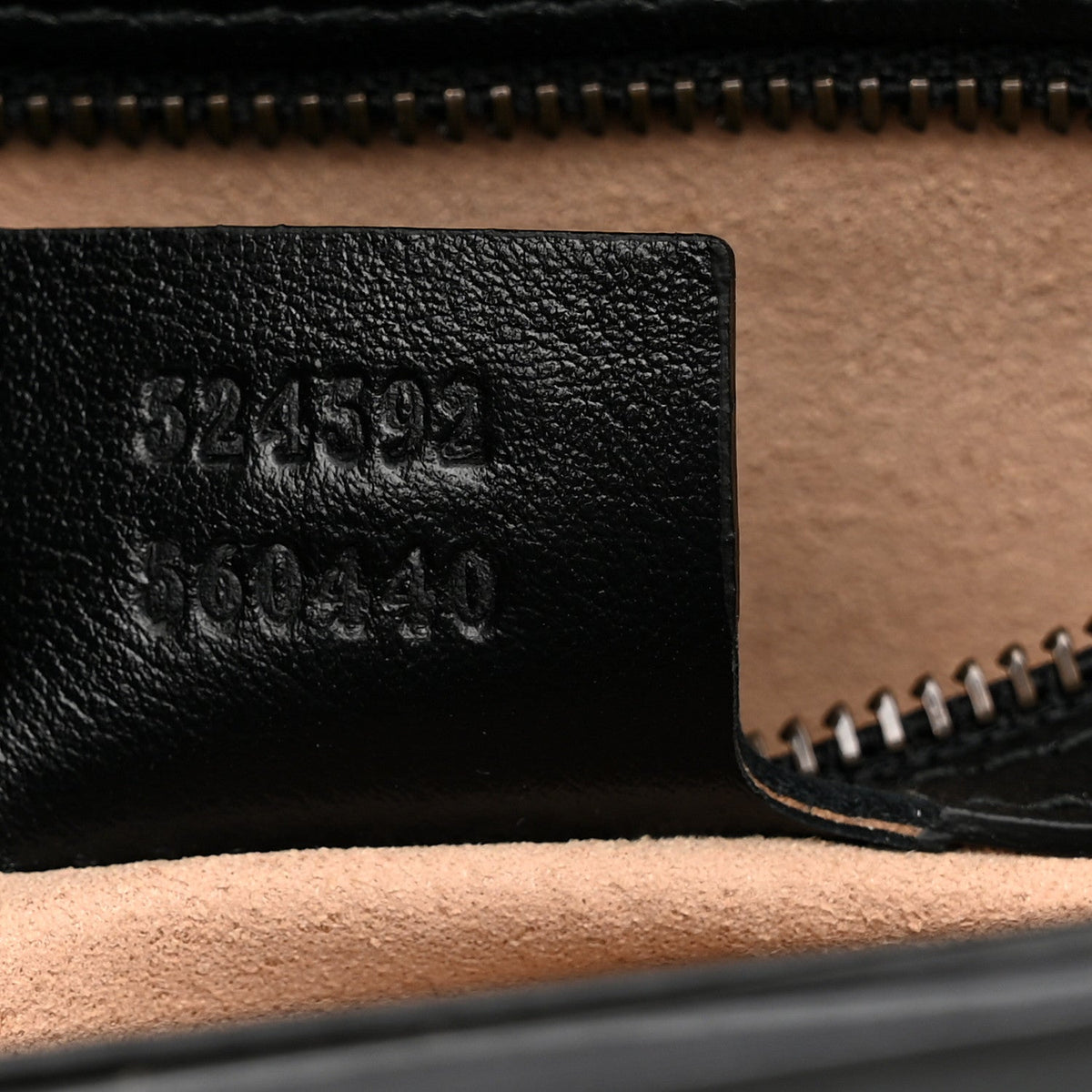 Gucci Calfskin Matelasse Heart Medium GG Marmont Shoulder Bag Black 1984430