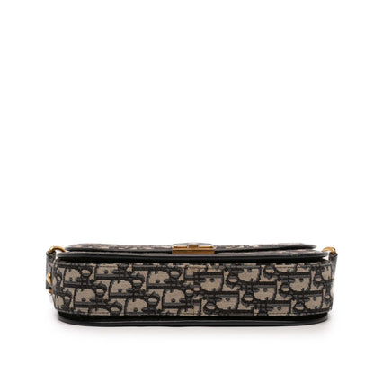 Front Lock Flap Bag Oblique Canvas Medium