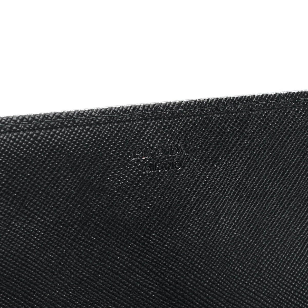Prada Vitello Move Metal Oro Chain Wallet Black 1989410