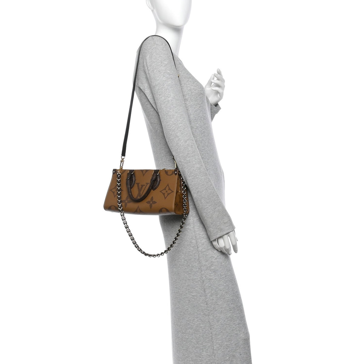Louis Vuitton Reverse Monogram Giant OnTheGo East West Brown 1984555