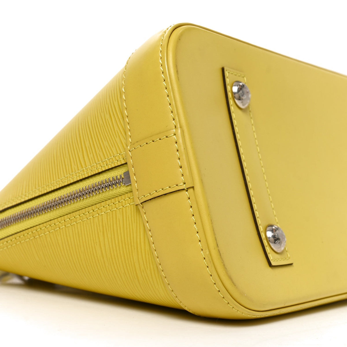 Louis Vuitton Epi Alma PM Pistache
