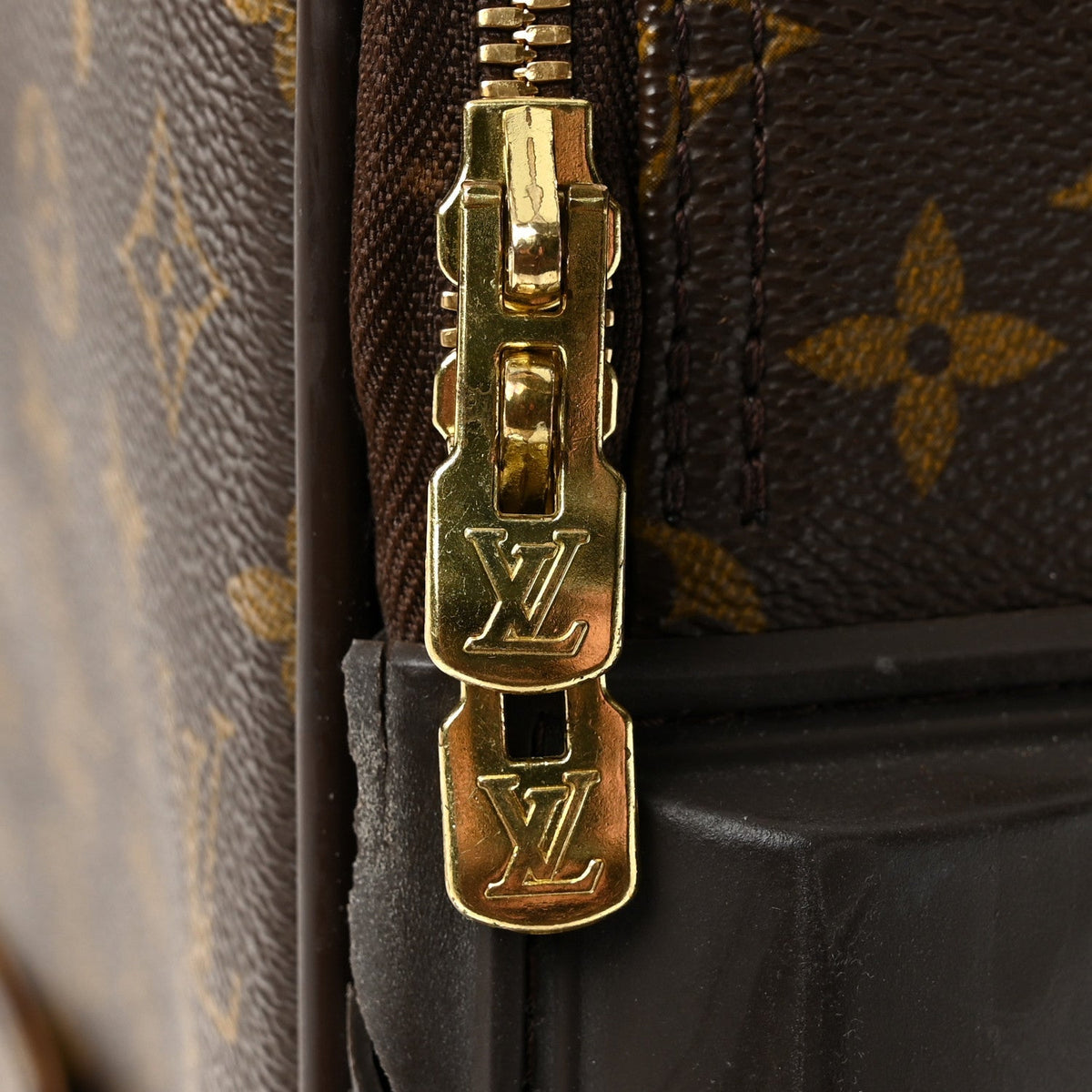 Louis Vuitton Monogram Pegase 55 Brown 1958937