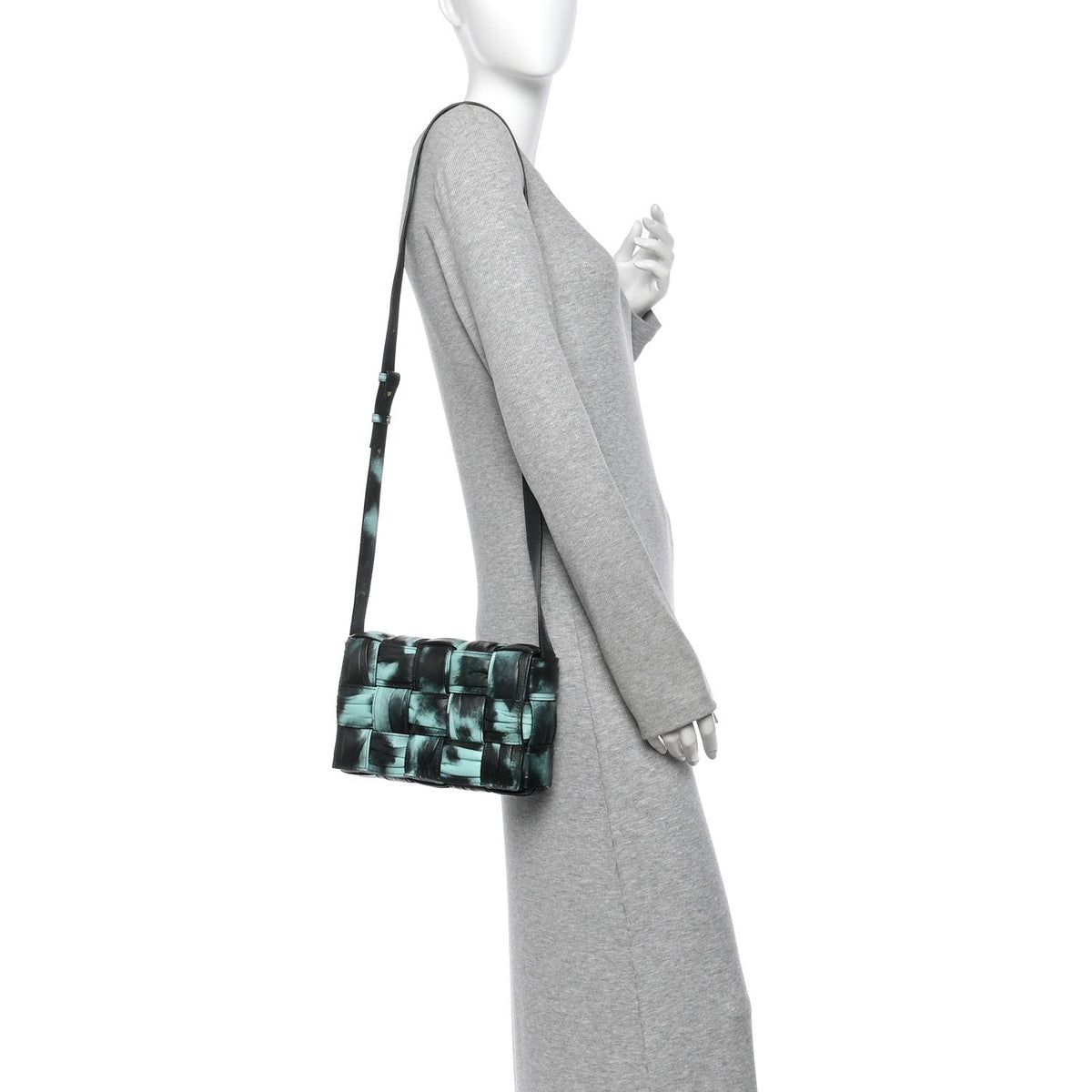 Bottega Veneta Nappa Maxi Intrecciato Padded Cassette Bag Celadon Inkwell 1983362